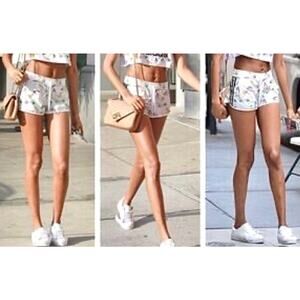 Adidas x Pharrel Williams Womens Trefoil Surf Print Shorts in Size Small